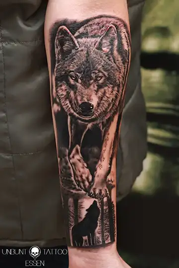 wolf tattoo frau arm